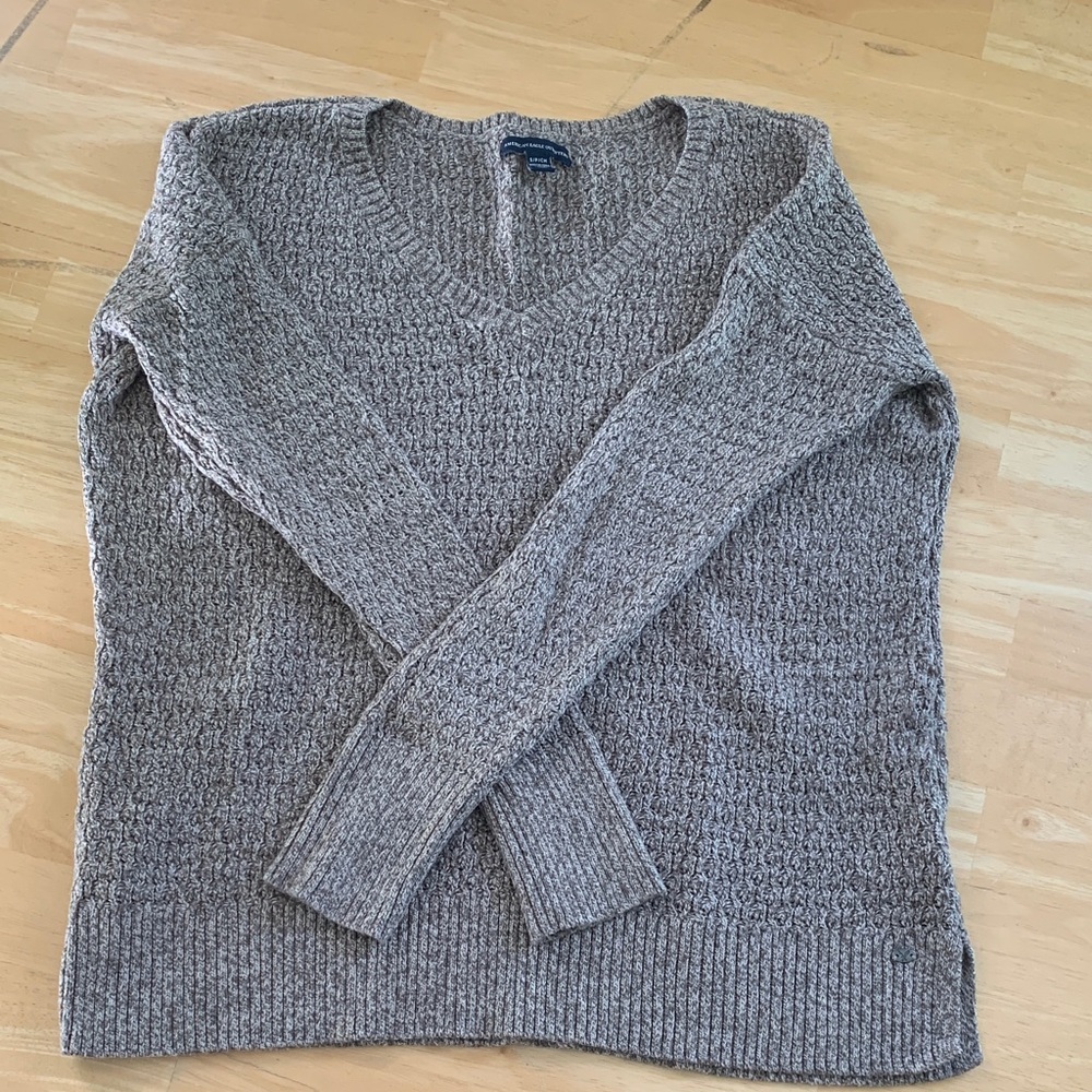 American Eagle Outfitters soft brown V-Neck Women's Sweater Size S